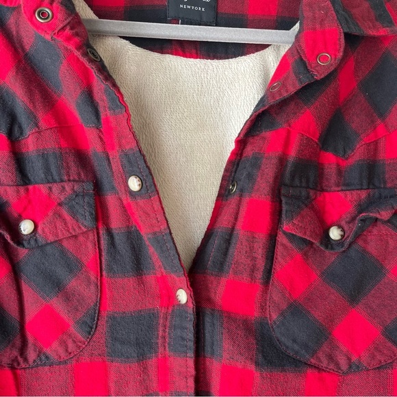 JACHS Girlfriend Sherpa Lined Buffalo Plaid Flannel Shirt Jacket Size Large - Picture 3 of 12